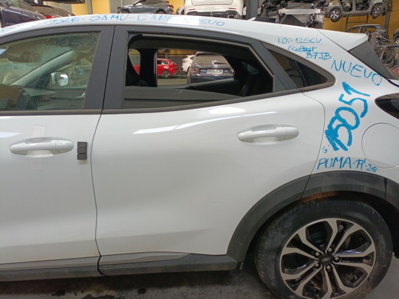 Recambio de puerta trasera izquierda para ford puma (j2k, cf7) 1.0 ecoboost mhev referencia OEM IAM   