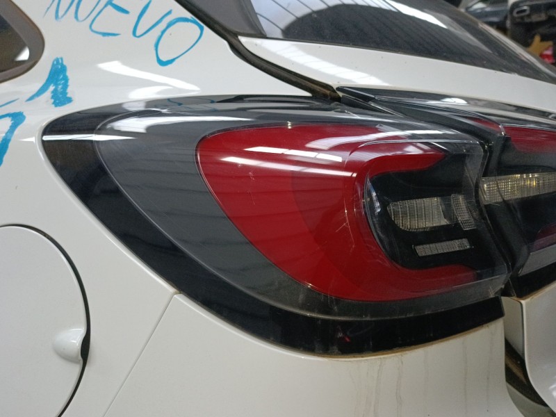 Recambio de piloto trasero izquierdo para ford puma (j2k, cf7) 1.0 ecoboost mhev referencia OEM IAM   