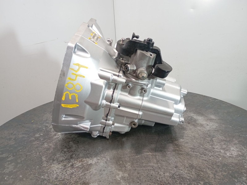 Recambio de caja cambios para ford focus iii 1.0 ecoboost referencia OEM IAM CV6R7002PF AV6R7201LB 