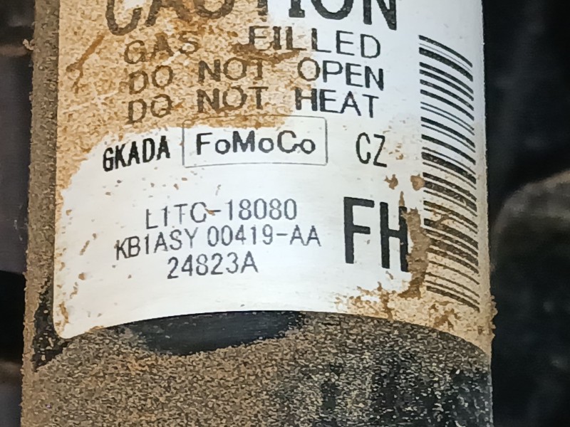 Recambio de amortiguador trasero derecho para ford puma (j2k, cf7) 1.0 ecoboost mhev referencia OEM IAM L1TC18080  