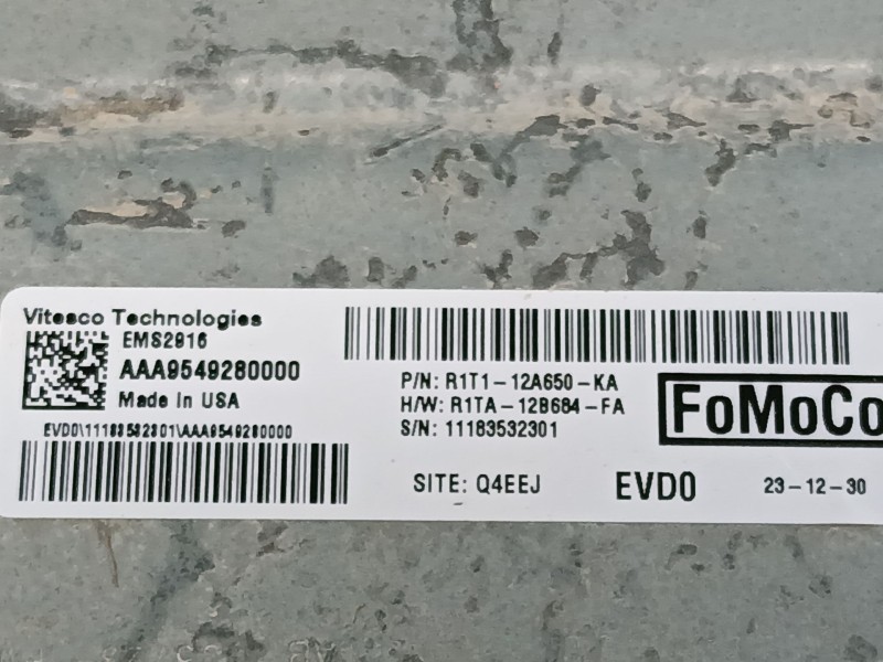 Recambio de centralita motor uce para ford puma (j2k, cf7) 1.0 ecoboost mhev referencia OEM IAM R1T112A650KA R1TA12B684FA 