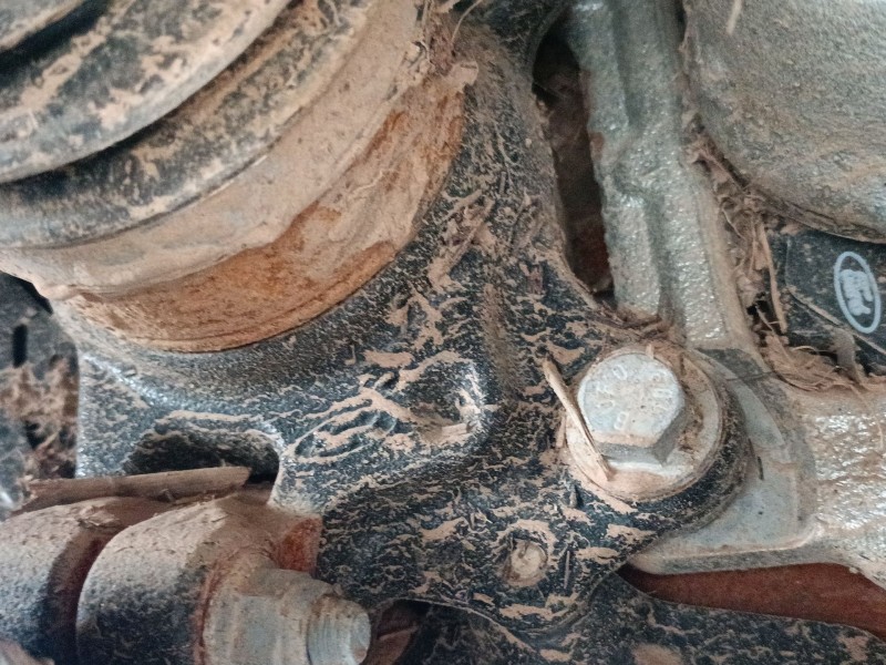 Recambio de mangueta delantera izquierda para ford puma (j2k, cf7) 1.0 ecoboost mhev referencia OEM IAM   