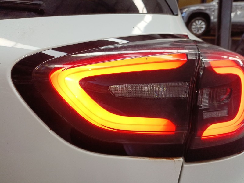 Recambio de piloto trasero derecho porton para ford puma (j2k, cf7) 1.0 ecoboost mhev referencia OEM IAM   