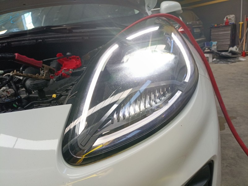 Recambio de faro izquierdo xenon para ford puma (j2k, cf7) 1.0 ecoboost mhev referencia OEM IAM   