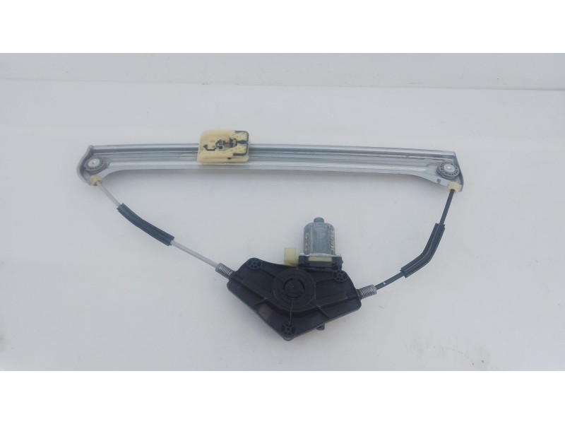 Recambio de elevalunas delantero derecho para volkswagen caddy v furgoneta/monovolumen (sba, sbh) 2.0 tdi bmt referencia OEM IAM