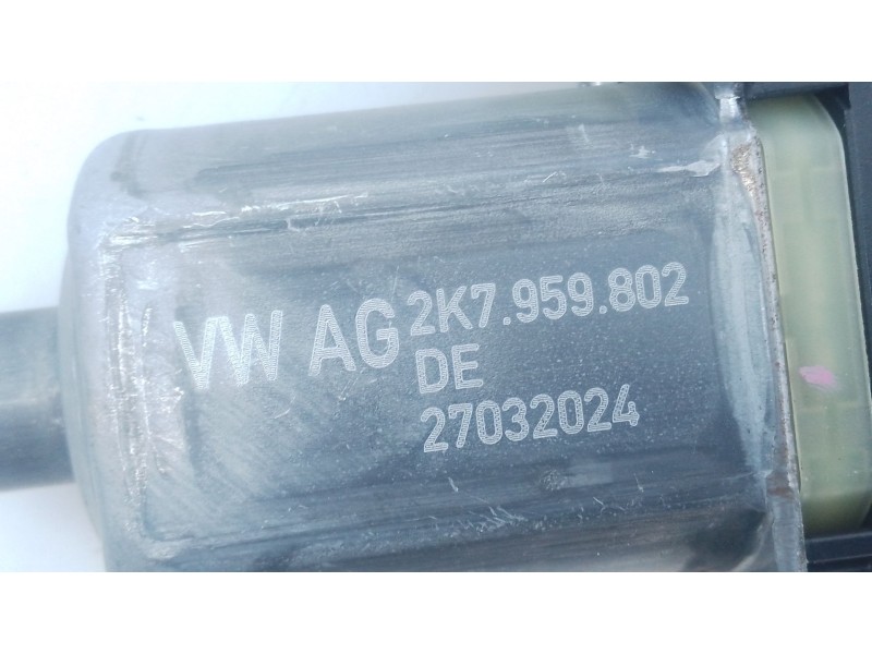Recambio de elevalunas delantero derecho para volkswagen caddy v furgoneta/monovolumen (sba, sbh) 2.0 tdi bmt referencia OEM IAM