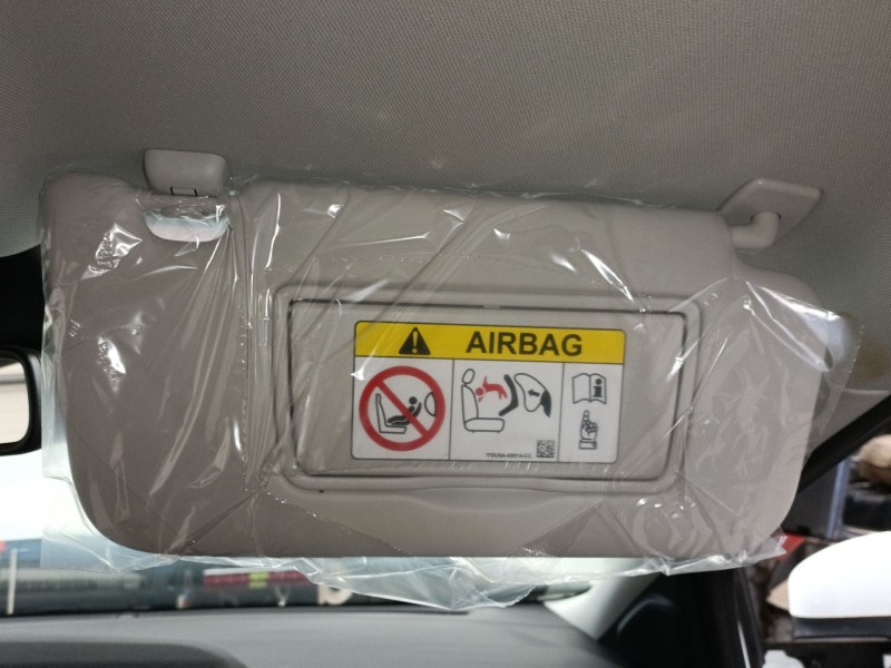 Recambio de parasol derecho para ford puma (j2k, cf7) 1.0 ecoboost mhev referencia OEM IAM   