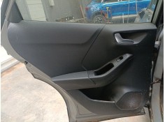 GUARNECIDO PUERTA TRASERA IZQUIERDA 