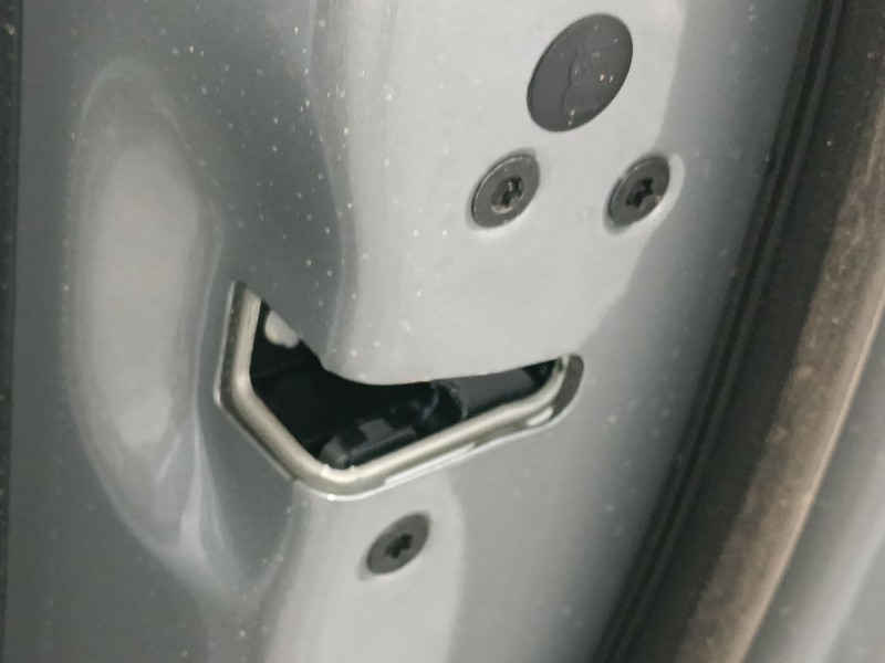 Recambio de cerradura puerta trasera derecha para ford puma (j2k, cf7) 1.0 ecoboost mhev referencia OEM IAM   