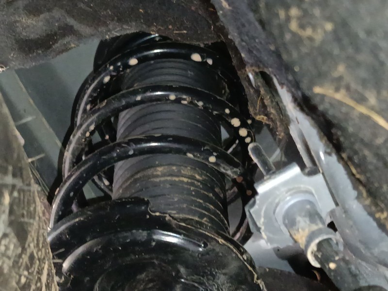 Recambio de amortiguador delantero derecho para ford puma (j2k, cf7) 1.0 ecoboost mhev referencia OEM IAM   