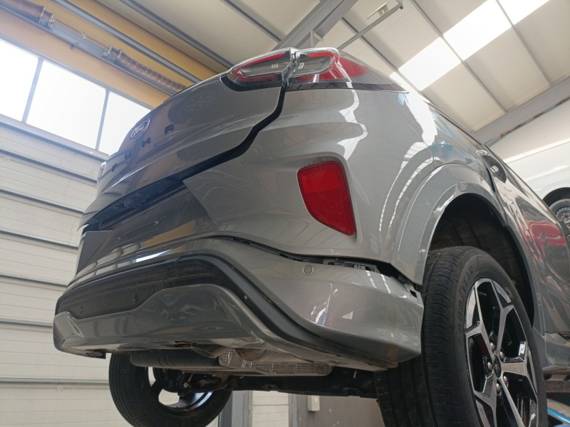 Recambio de paragolpes trasero para ford puma (j2k, cf7) 1.0 ecoboost mhev referencia OEM IAM   