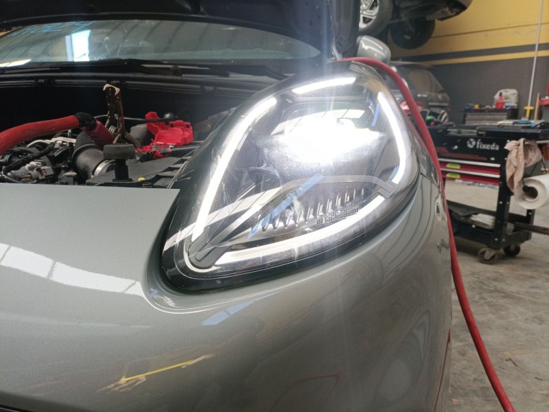 Recambio de faro izquierdo xenon para ford puma (j2k, cf7) 1.0 ecoboost mhev referencia OEM IAM   