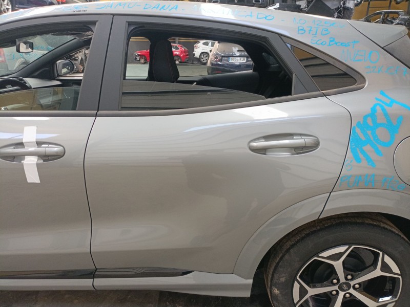 Recambio de puerta trasera izquierda para ford puma (j2k, cf7) 1.0 ecoboost mhev referencia OEM IAM   