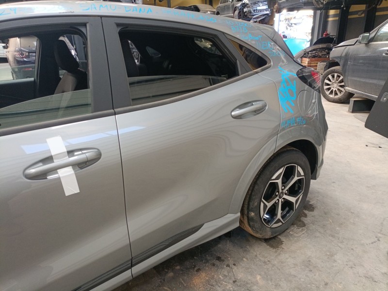Recambio de puerta trasera izquierda para ford puma (j2k, cf7) 1.0 ecoboost mhev referencia OEM IAM   