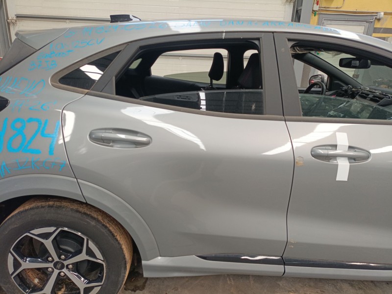 Recambio de puerta trasera derecha para ford puma (j2k, cf7) 1.0 ecoboost mhev referencia OEM IAM   