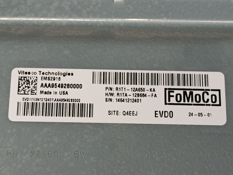 Recambio de centralita motor uce para ford puma (j2k, cf7) 1.0 ecoboost mhev referencia OEM IAM R1T112A650KA R1TA12B684FA 