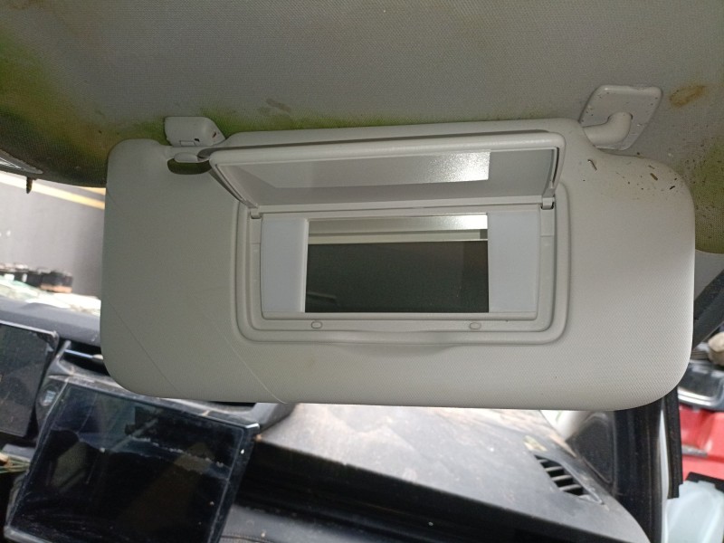 Recambio de parasol derecho para ford puma (j2k, cf7) 1.0 ecoboost mhev referencia OEM IAM   