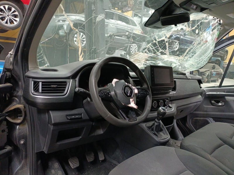 renault trafic iii autobús (jg_) del año 2021