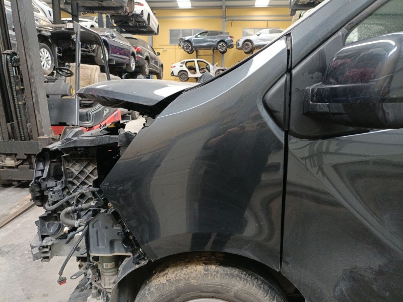Recambio de aleta delantera izquierda para renault trafic iii autobús (jg_) 2.0 dci 150 (jgmu) referencia OEM IAM   