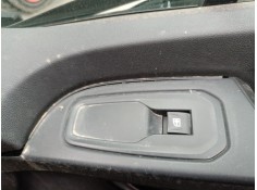 Recambio de mando elevalunas delantero derecho para renault trafic iii autobús (jg_) 2.0 dci 150 (jgmu) referencia OEM IAM   