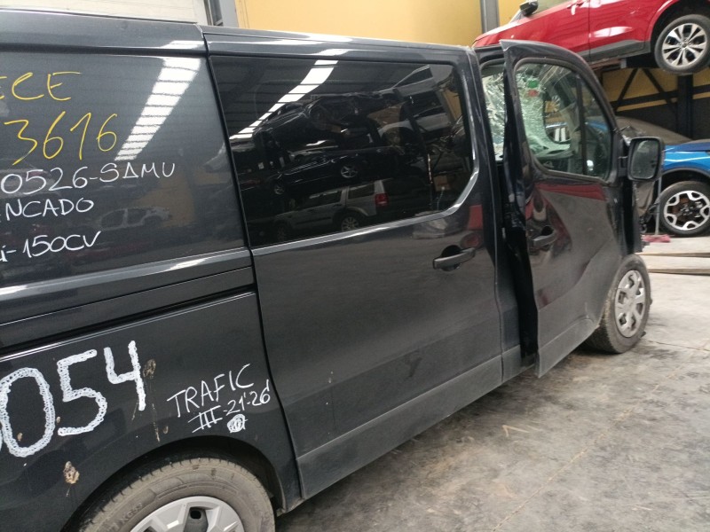 Recambio de puerta lateral corredera derecha para renault trafic iii autobús (jg_) 2.0 dci 150 (jgmu) referencia OEM IAM   