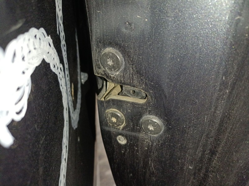 Recambio de cerradura puerta trasera derecha para renault trafic iii autobús (jg_) 2.0 dci 150 (jgmu) referencia OEM IAM   