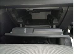 Recambio de guantera para renault trafic iii autobús (jg_) 2.0 dci 150 (jgmu) referencia OEM IAM    2