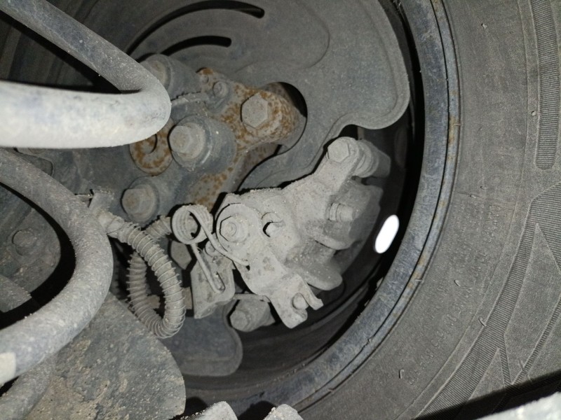 Recambio de pinza freno trasera derecha para renault trafic iii autobús (jg_) 2.0 dci 150 (jgmu) referencia OEM IAM   