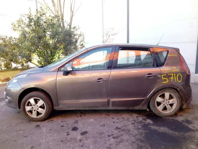 renault scenic iii del año 2010