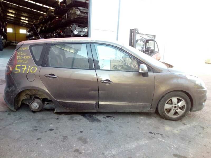 renault scenic iii del año 2010