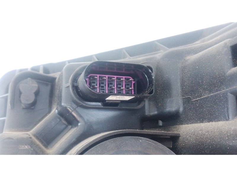 Recambio de faro derecho para volkswagen crafter furgoneta (sy_, sx_) 2.0 tdi referencia OEM IAM 7C1941006A  