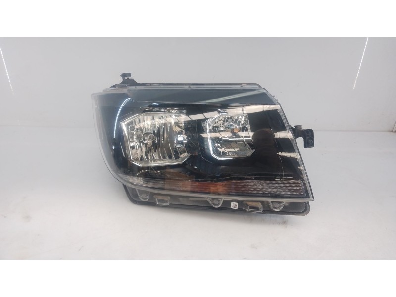 Recambio de faro derecho para volkswagen crafter caja/chasis (sz_) 2.0 tdi rwd referencia OEM IAM 7C1941006A  
