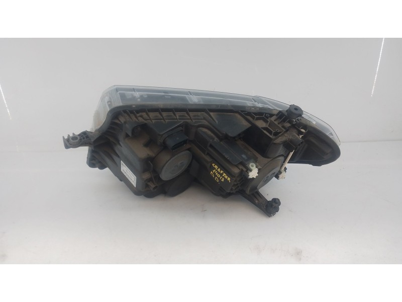 Recambio de faro derecho para volkswagen crafter caja/chasis (sz_) 2.0 tdi rwd referencia OEM IAM 7C1941006A  