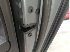 CERRADURA PUERTA TRASERA DERECHA 