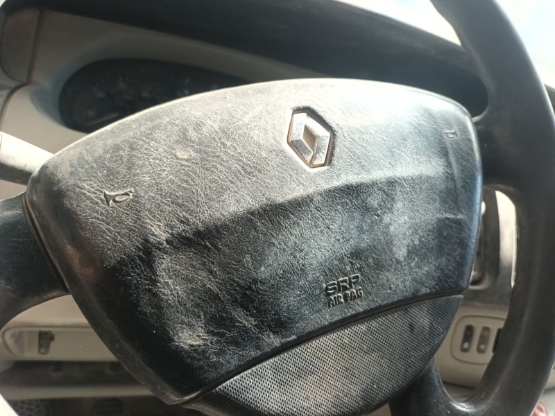 Recambio de airbag delantero izquierdo para renault trafic ii autobús (jl) 1.9 dci 80 (jl0b) referencia OEM IAM   