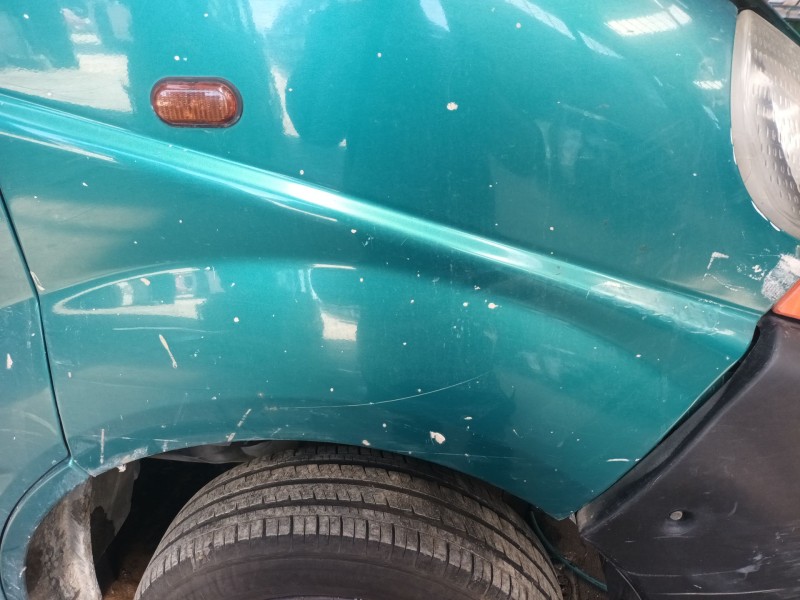 Recambio de aleta delantera derecha para renault trafic ii autobús (jl) 1.9 dci 80 (jl0b) referencia OEM IAM   