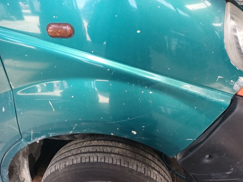 Recambio de aleta delantera derecha para renault trafic ii autobús (jl) 1.9 dci 80 (jl0b) referencia OEM IAM   