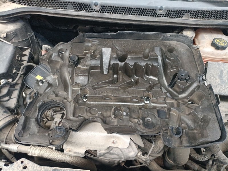 Recambio de tapa motor para opel astra j (p10) 1.6 cdti (68) referencia OEM IAM   