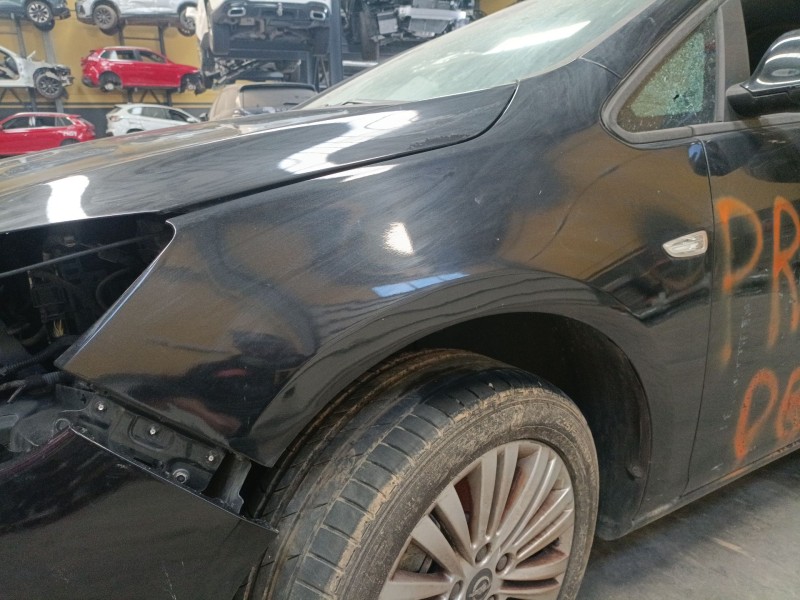 Recambio de aleta delantera izquierda para opel astra j (p10) 1.6 cdti (68) referencia OEM IAM   