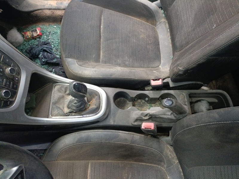 Recambio de consola central para opel astra j (p10) 1.6 cdti (68) referencia OEM IAM   