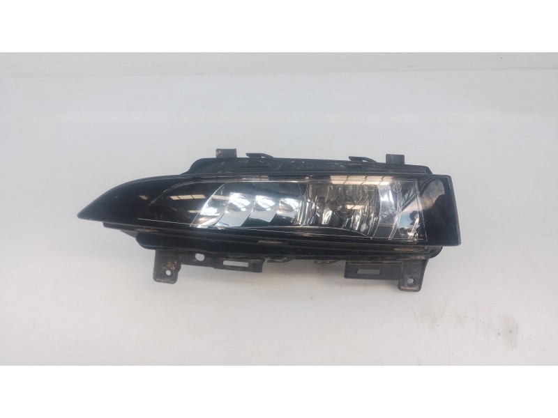 Recambio de faro antiniebla izquierdo para skoda scala (nw1) 1.0 tsi referencia OEM IAM   