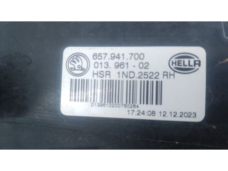 Recambio de faro antiniebla derecho para skoda scala (nw1) 1.0 tsi referencia OEM IAM   