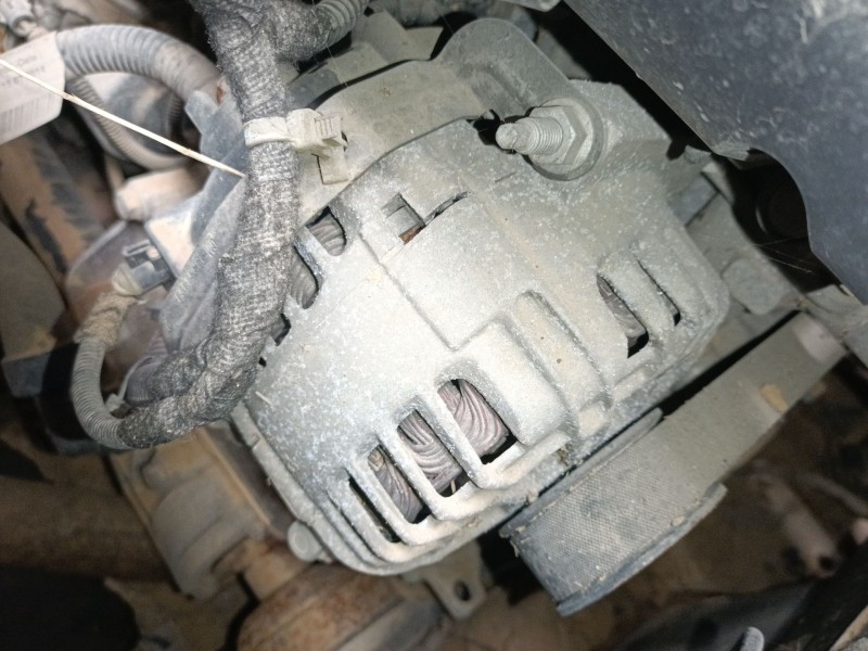 Recambio de alternador para opel astra j (p10) 1.6 cdti (68) referencia OEM IAM   