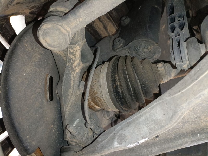 Recambio de mangueta delantera izquierda para opel astra j (p10) 1.6 cdti (68) referencia OEM IAM   