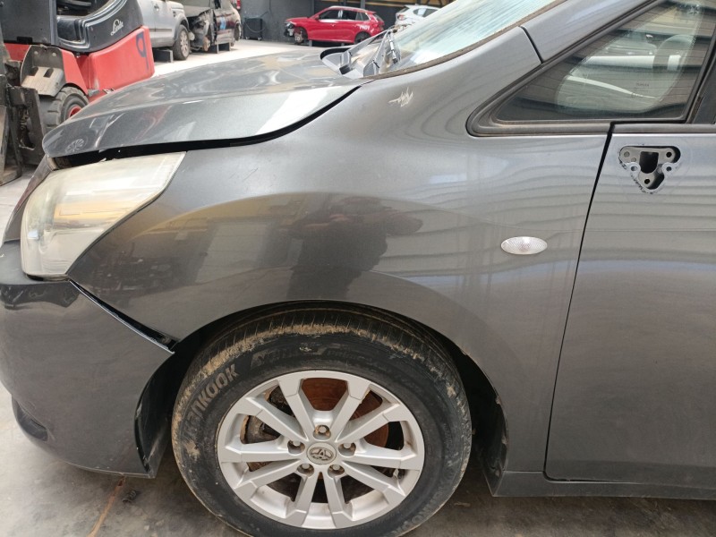 Recambio de aleta delantera izquierda para toyota verso (_r2_) 2.0 d-4d (aur20_) referencia OEM IAM   