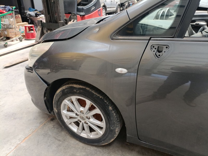 Recambio de aleta delantera izquierda para toyota verso (_r2_) 2.0 d-4d (aur20_) referencia OEM IAM   