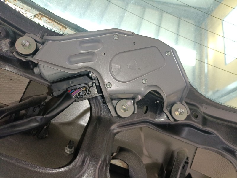Recambio de motor limpia trasero para toyota verso (_r2_) 2.0 d-4d (aur20_) referencia OEM IAM   
