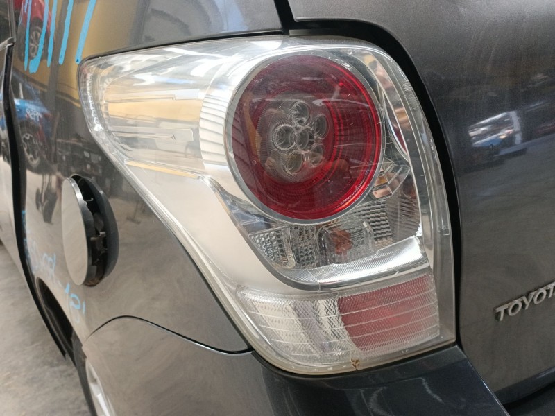 Recambio de piloto trasero izquierdo para toyota verso (_r2_) 2.0 d-4d (aur20_) referencia OEM IAM   