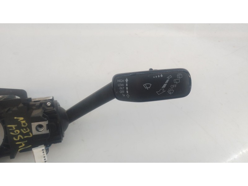 Recambio de mando intermitentes para seat leon (5f1) 1.2 tsi referencia OEM IAM   