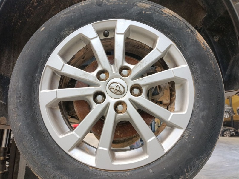 Recambio de llanta sin neumatico para toyota verso (_r2_) 2.0 d-4d (aur20_) referencia OEM IAM 16 PULGADAS  